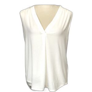Bishop & Young Top Blouse Women’s Size Small Color Cream Sleeveless V Neck